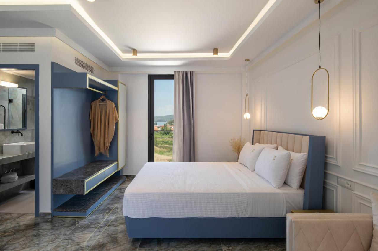 Acropol Golden Suites Неос-Мармарас Екстер'єр фото